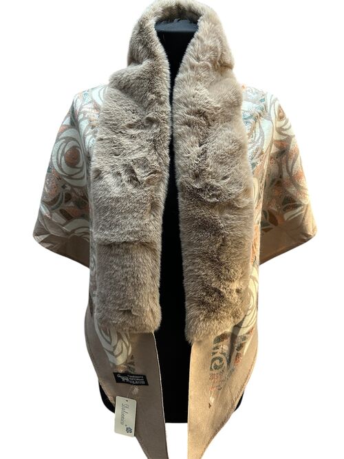 Платок-накидка с мехом, фото 1